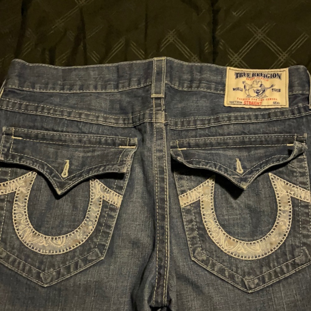 Men’s authentic True Religion jeans. Like new!!